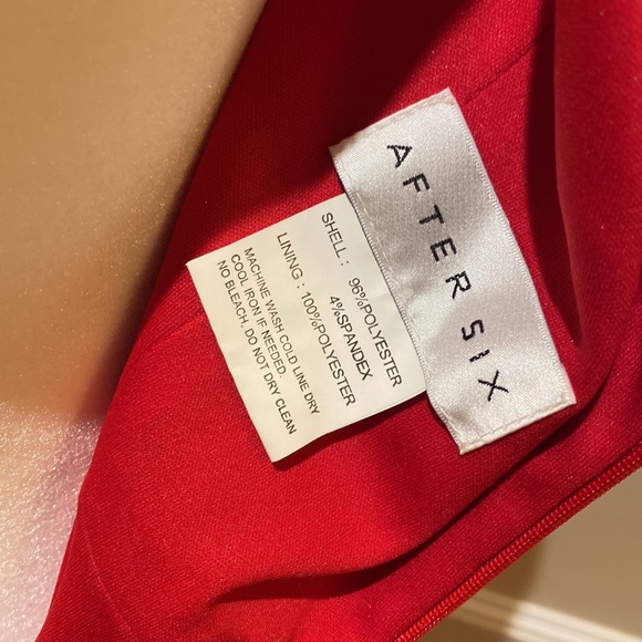 Gala gown. - Picture 4 of 5